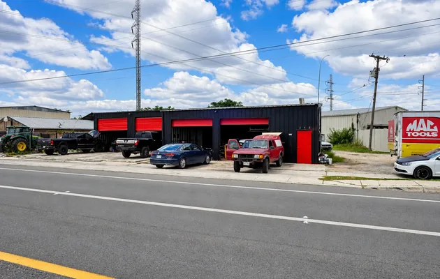 A to Z Transmissions shop photo